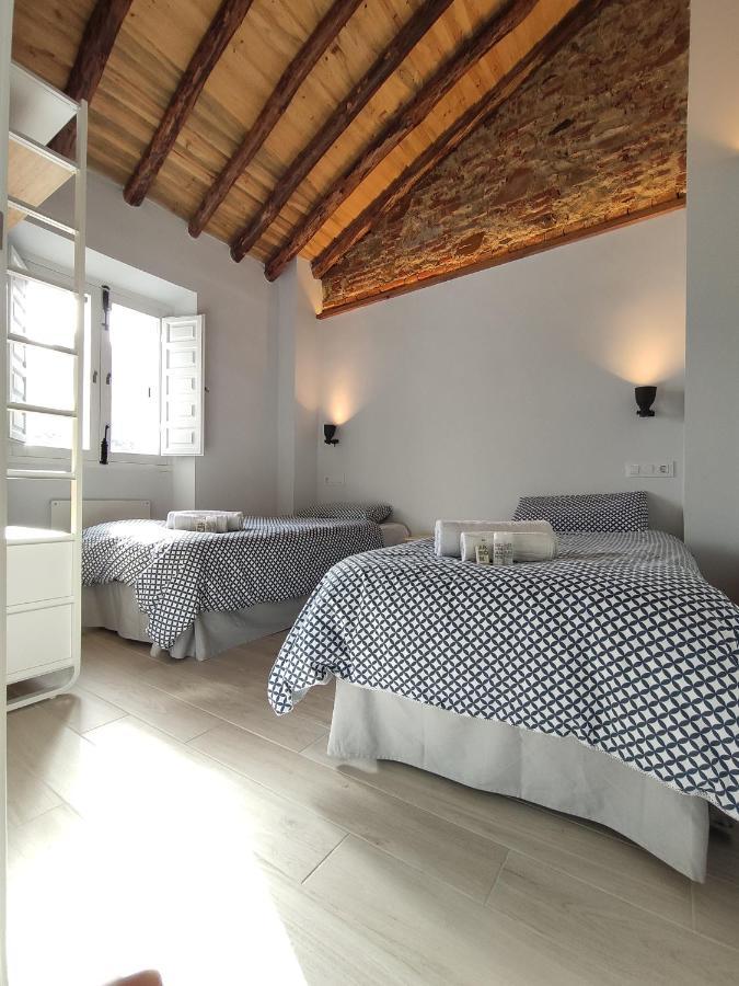 Apartamento Torre Del Aver กาเซเรส ภายนอก รูปภาพ