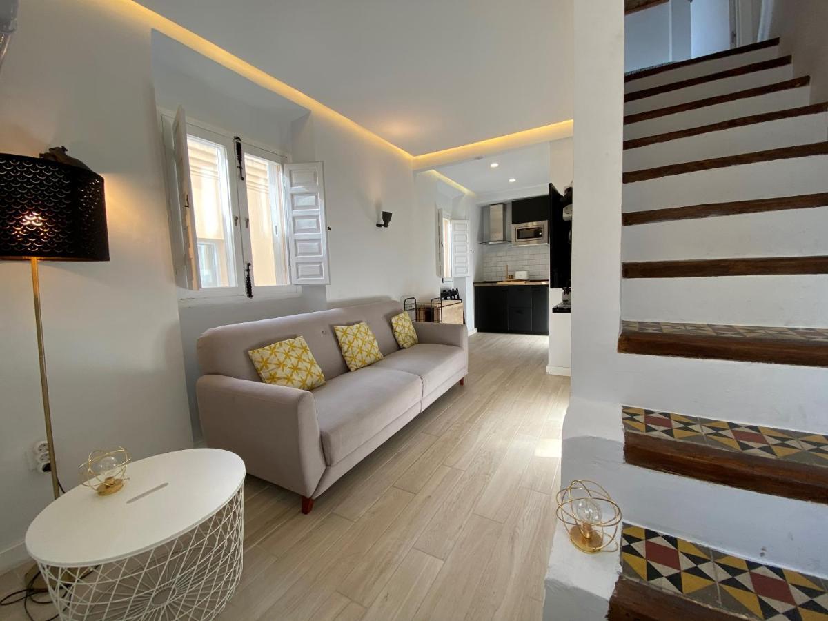 Apartamento Torre Del Aver กาเซเรส ภายนอก รูปภาพ